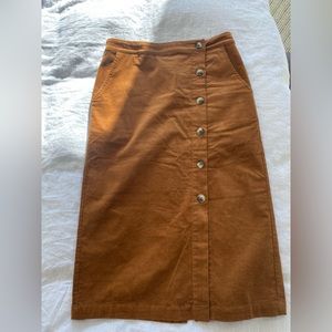 Loveriche corduroy midi-skirt with button front and kick slit size L